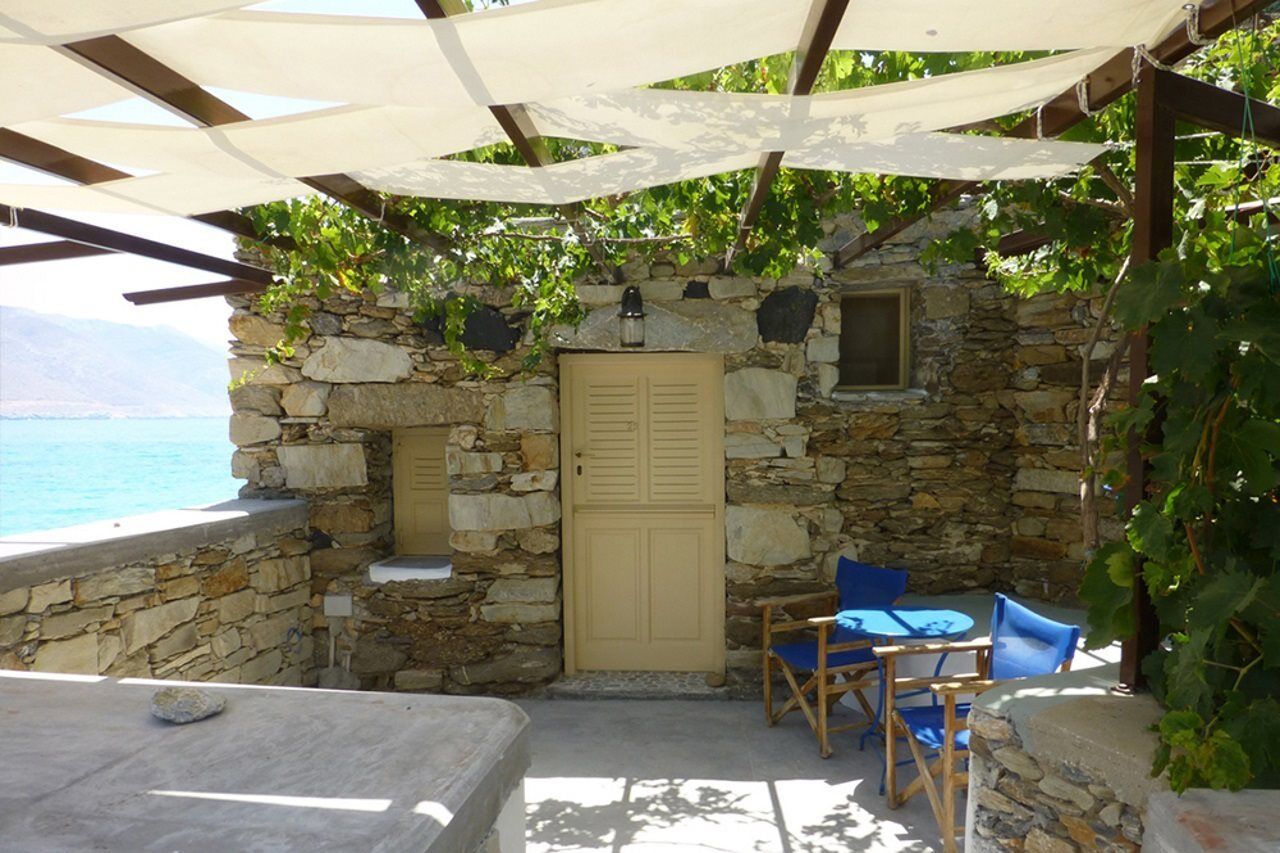Levrossos Beach Apartments מראה חיצוני תמונה
